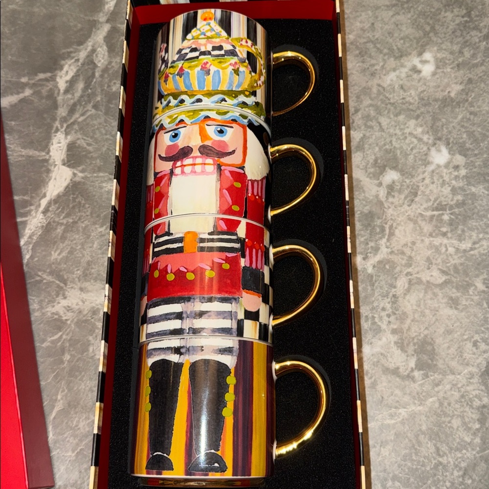 BNIB Mackenzie Childs Nutcracker Holiday Mugs🎄🥗